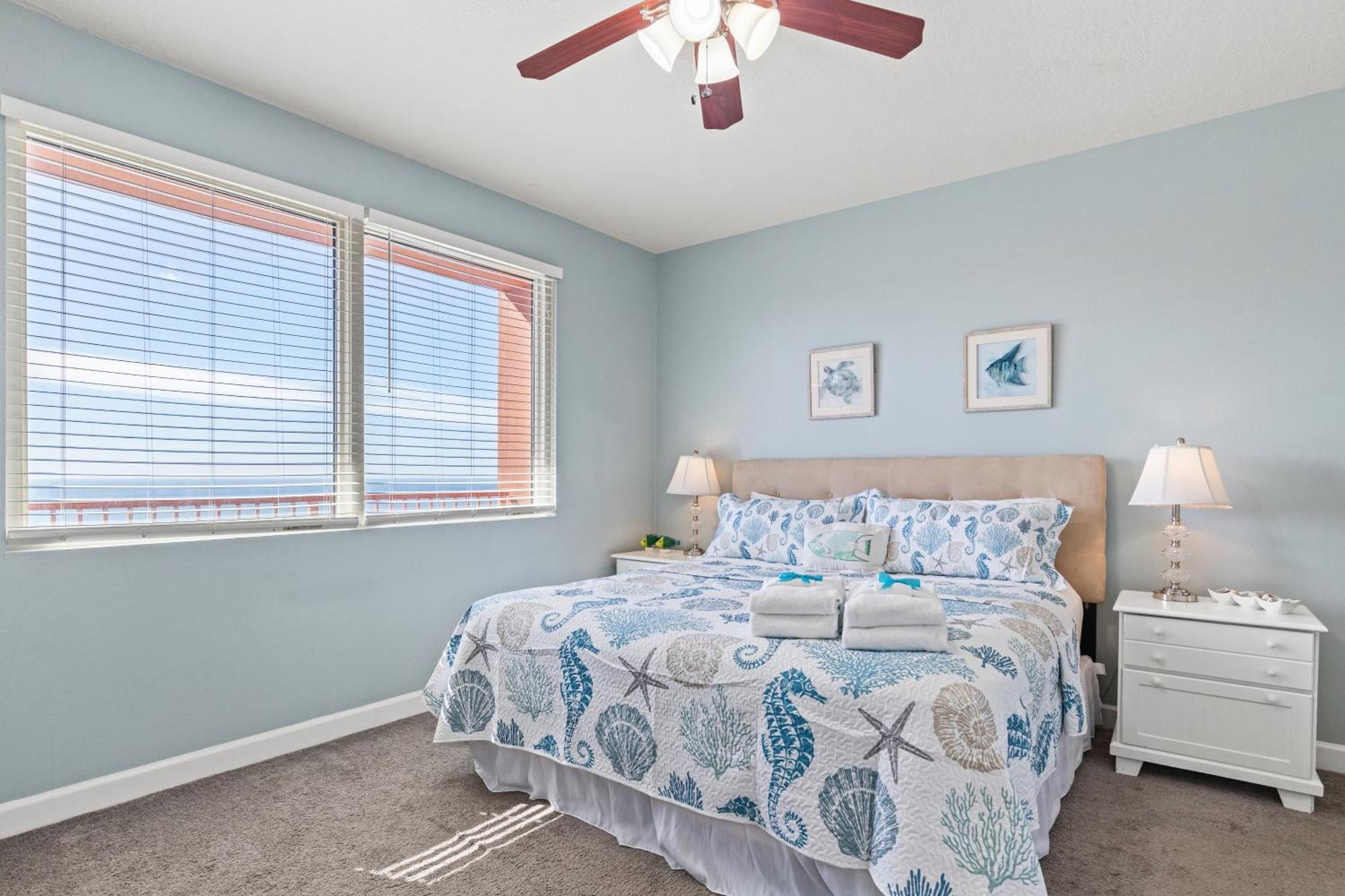 Penthouse With Beautiful Beach Views! 1 Bedroom, 2 Bathroom Penthouse! Panama City Beach Exterior foto