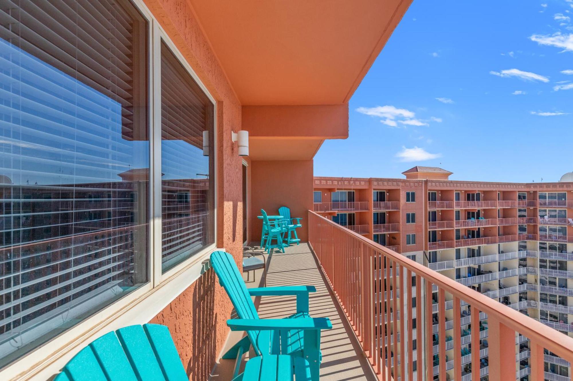 Penthouse With Beautiful Beach Views! 1 Bedroom, 2 Bathroom Penthouse! Panama City Beach Exterior foto